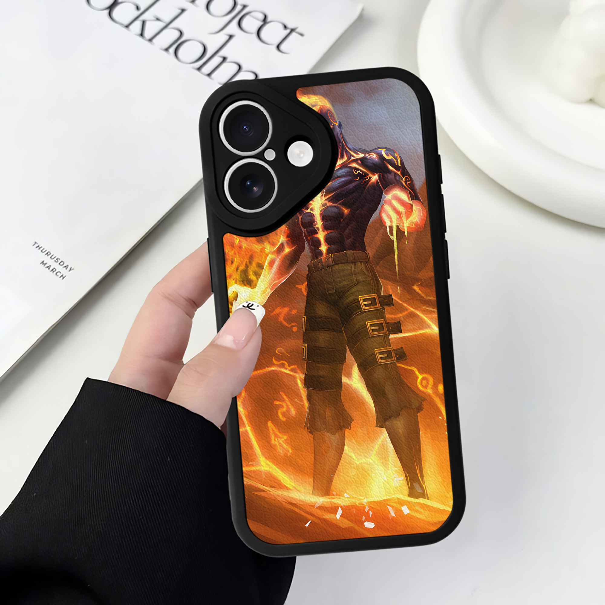 リーグ・オブ・レジェンド League of Legends LOL 【iPhone 16シリーズ対応】シリコンスマホケース（レザー調） 材質：シリコン
